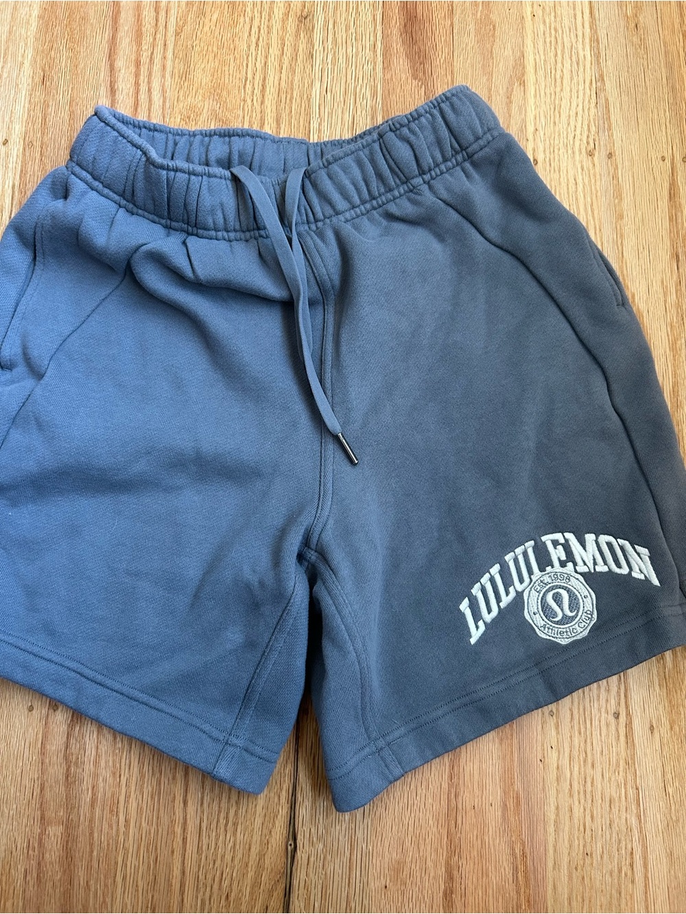 lululemon athletica women scuba Slate Gray Athletic Shorts